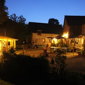 Hof Mellon , Plouguernével France